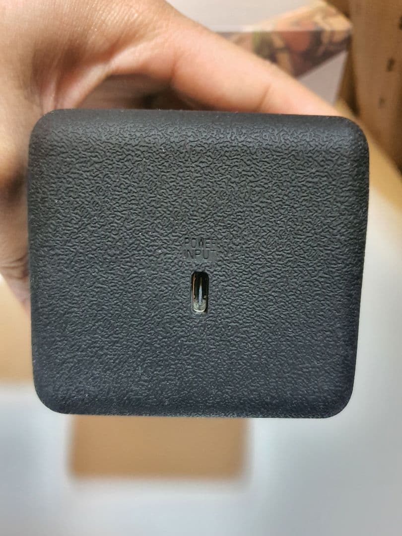 Marshall Emberton スピーカー ブラック&ブラス