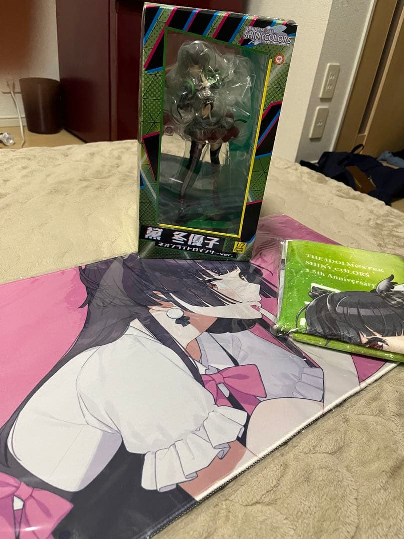 黛冬優子セット　（フィギュア、ラバーマット、タオル、タペストリー）