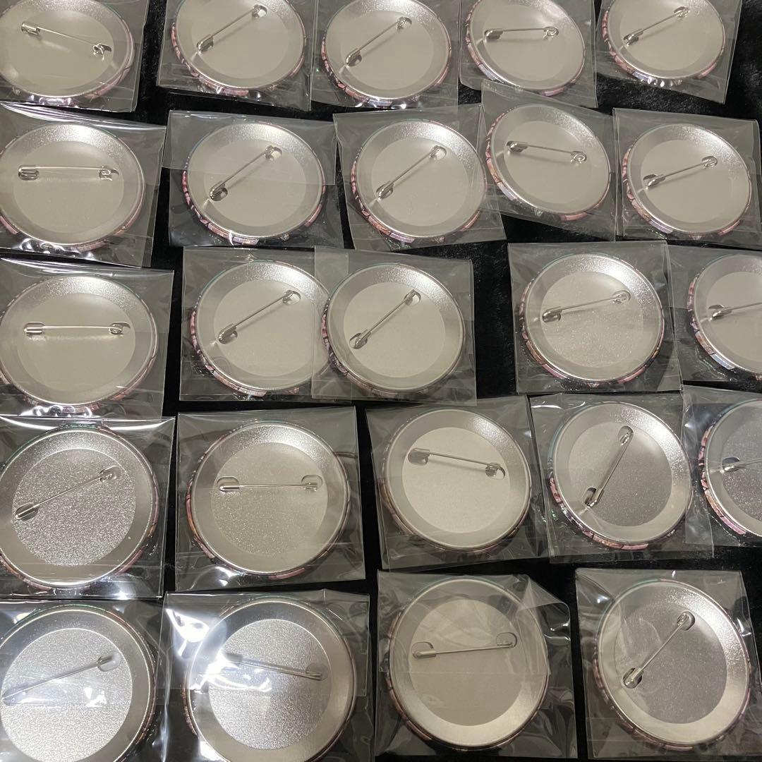 あくねこ ラト 悪魔執事と黒い猫 缶バッジ 24個セット birthday