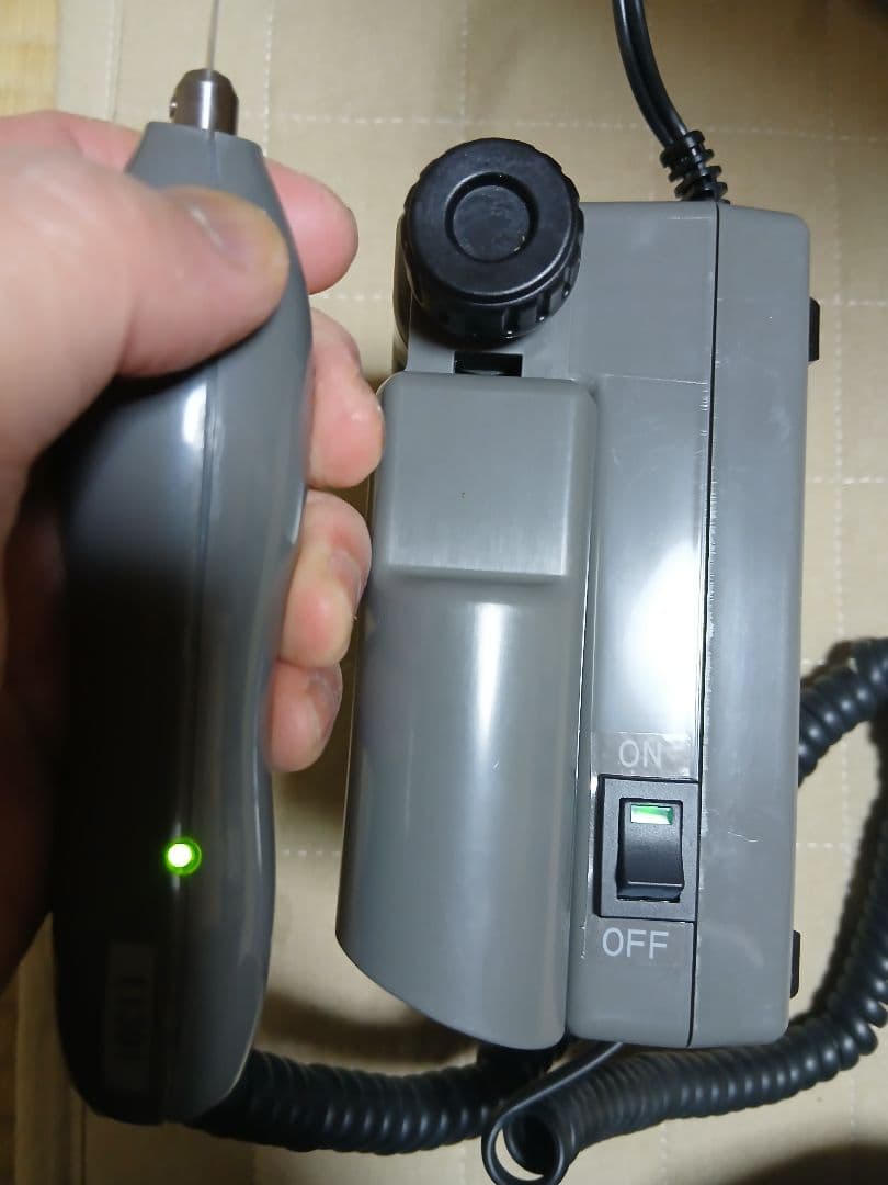 【美品】超音波小型カッター USW-334 (本多電子株式会社製)