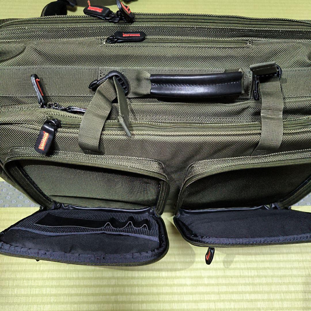 NEWYORKER ビジネスバッグ　大型　35リットル　A3サイズ対応　美品