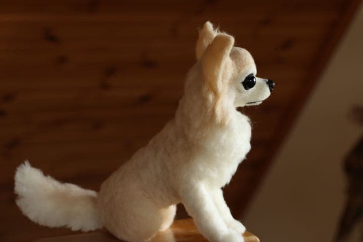 羊毛フェルト　ロングコートチワワ