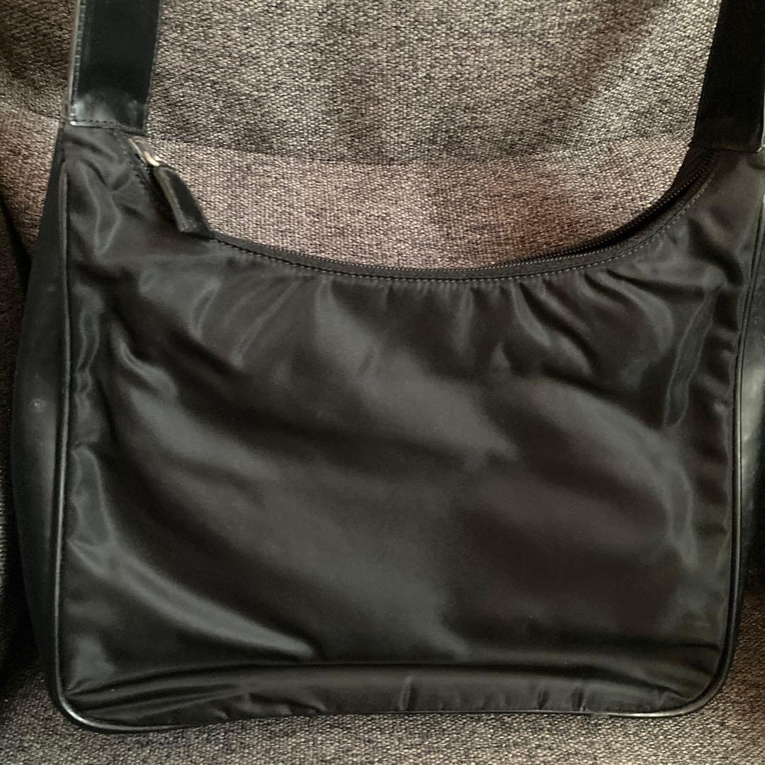 プラダナイロンバッグ ブラック