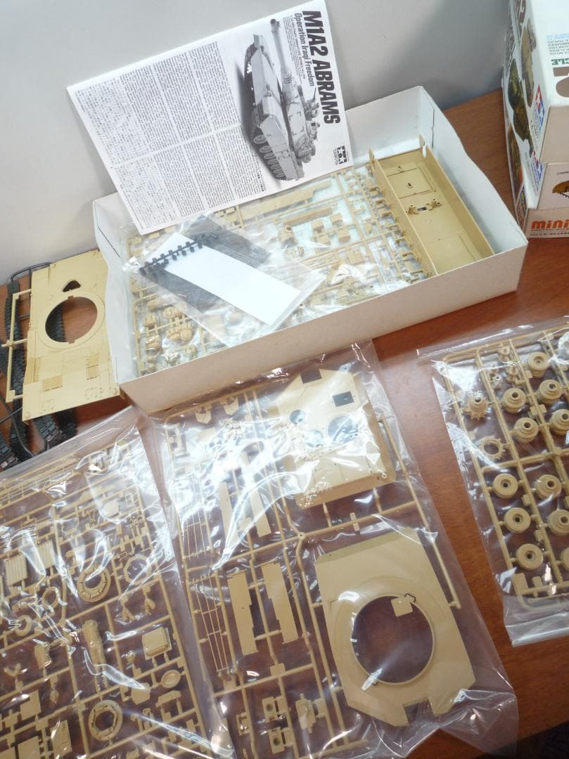 戦車モデルキット プラモデルセット