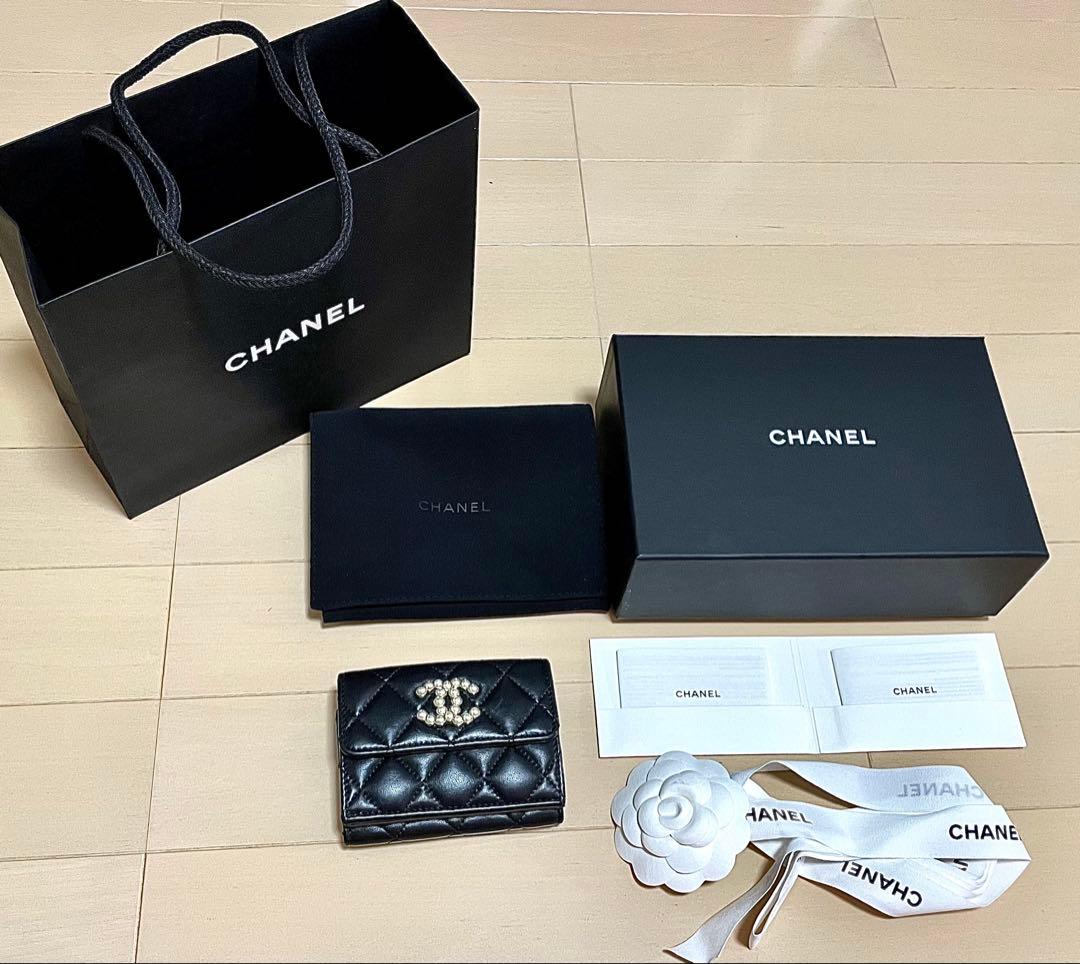 CHANEL ラムスキン スモールフラップウォレット AP3808 ブラック