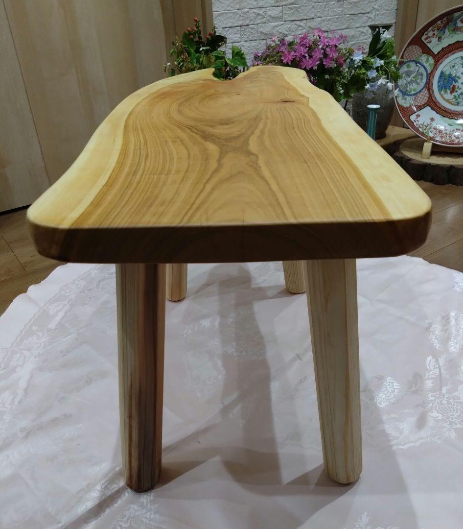 桜の木のローテーブル⑭　値下げ❕桜の模様が綺麗な耳付テーブル　リビング、ソファー