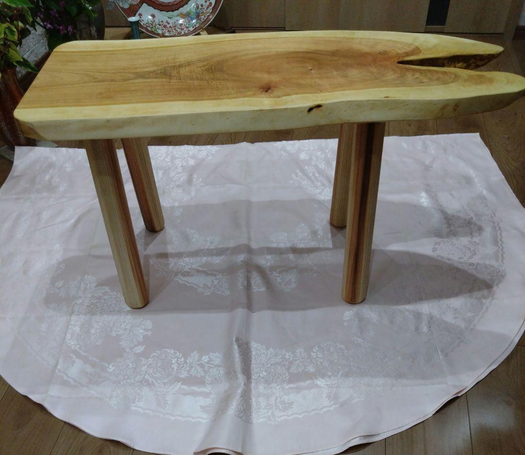 桜の木のローテーブル⑭　値下げ❕桜の模様が綺麗な耳付テーブル　リビング、ソファー