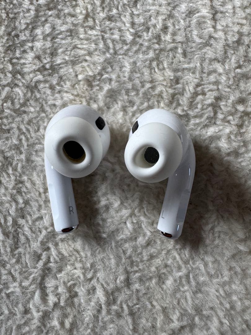 AirPods Pro2 第2世代 付属品有りLightning端子 Apple
