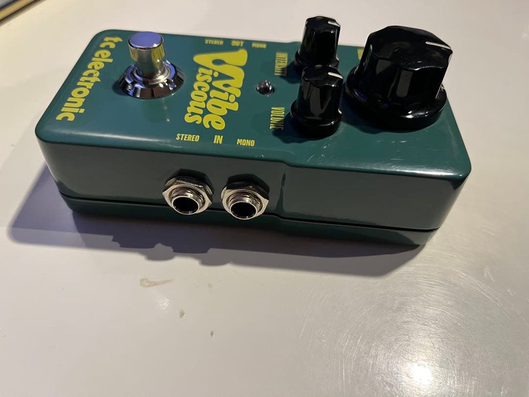 ギター tc electronic Viscous Vibe