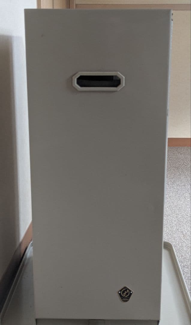 昭和レトロ石油ストーブ