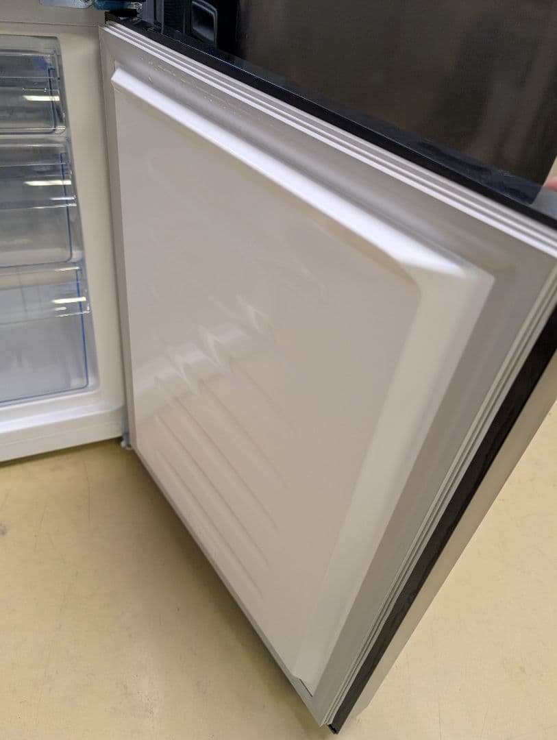 高年式Hisense冷蔵庫/IRIS洗濯機※一部地域配送設置無料その他地域相談可