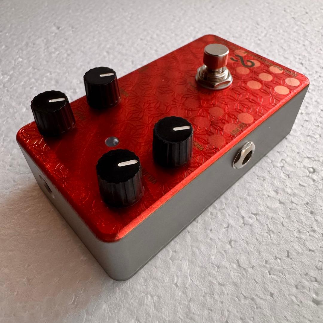 One Control Dyna Red Distortion 4K Use美品