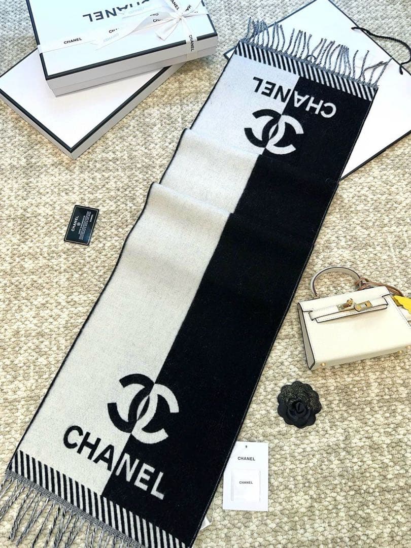 CHANEL シャネル　マフラー 184×34cm