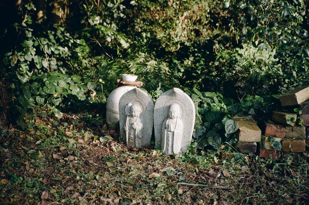 コンタックス CONTAX T2 チタンブラック 実働美品〜良品 フィルム付