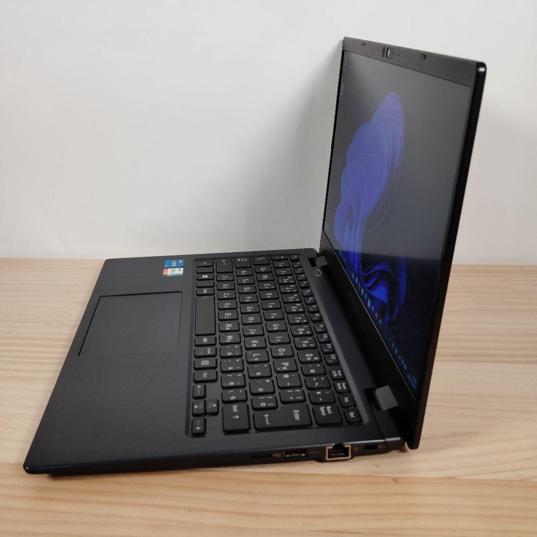 美品 爆速 Dynabook G83/HS 第11世代i5搭載 16GB 512