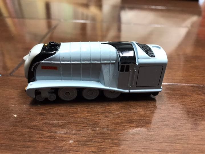 廃盤トミカ トーマス αシステムシリーズ のスペンサー