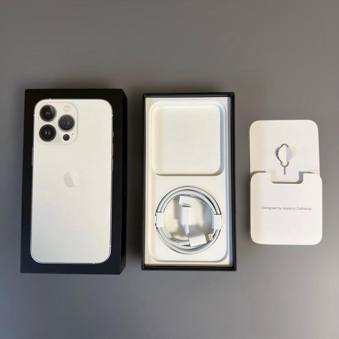 iPhone 13 Pro Silver 256GB SIMフリー アップル