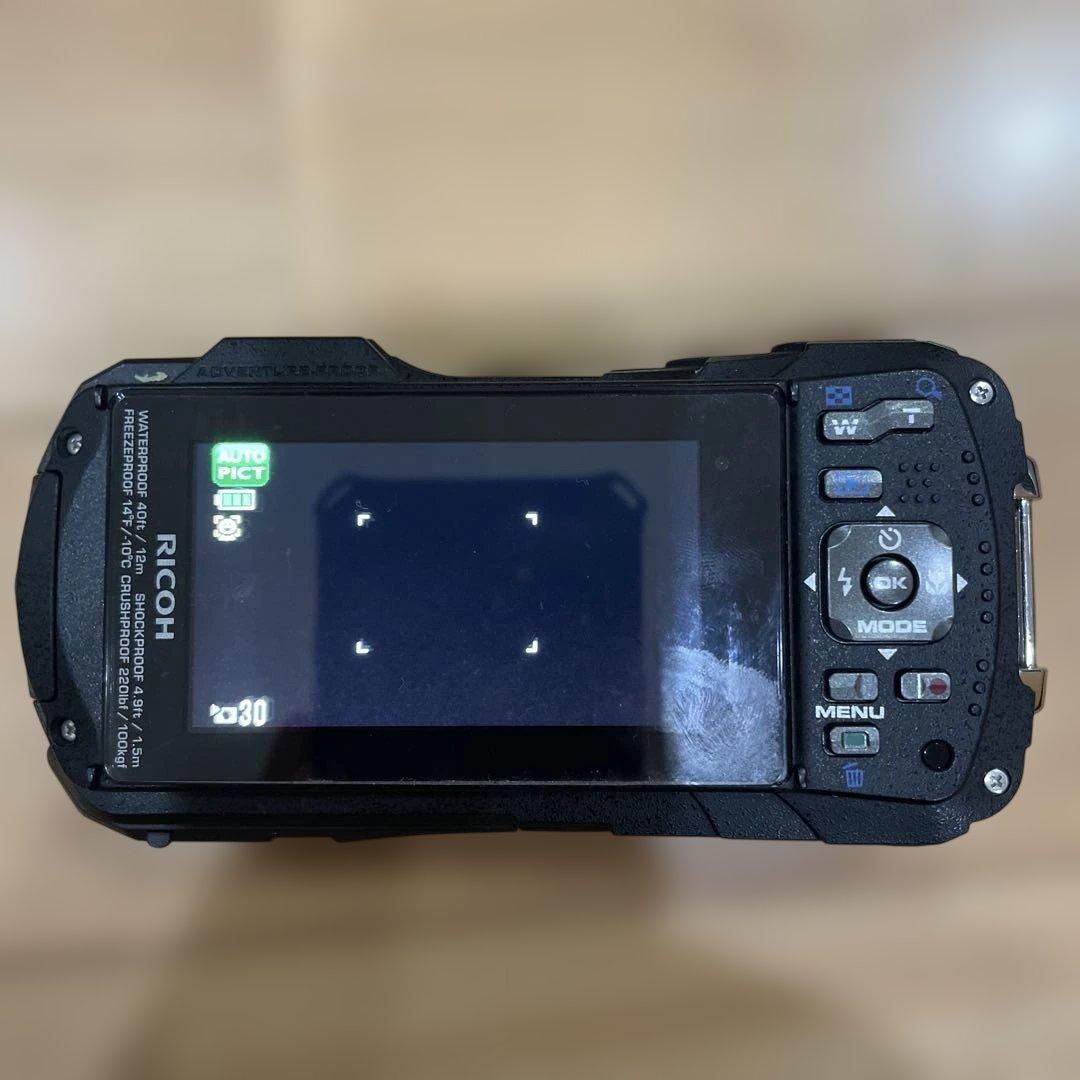 RICOH WG-30 コンパクトデジタルカメラ　本体　バッテリー