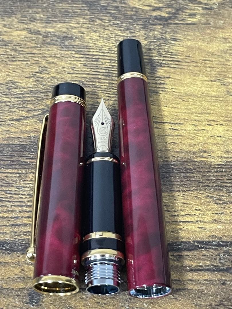 試筆のみ　1996年製　初期型　グランセ　ルビーレッド　マーブル　万年筆 細字