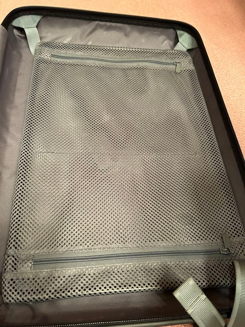 RIMOWA SALSA二輪　機内持ち込みサイズ