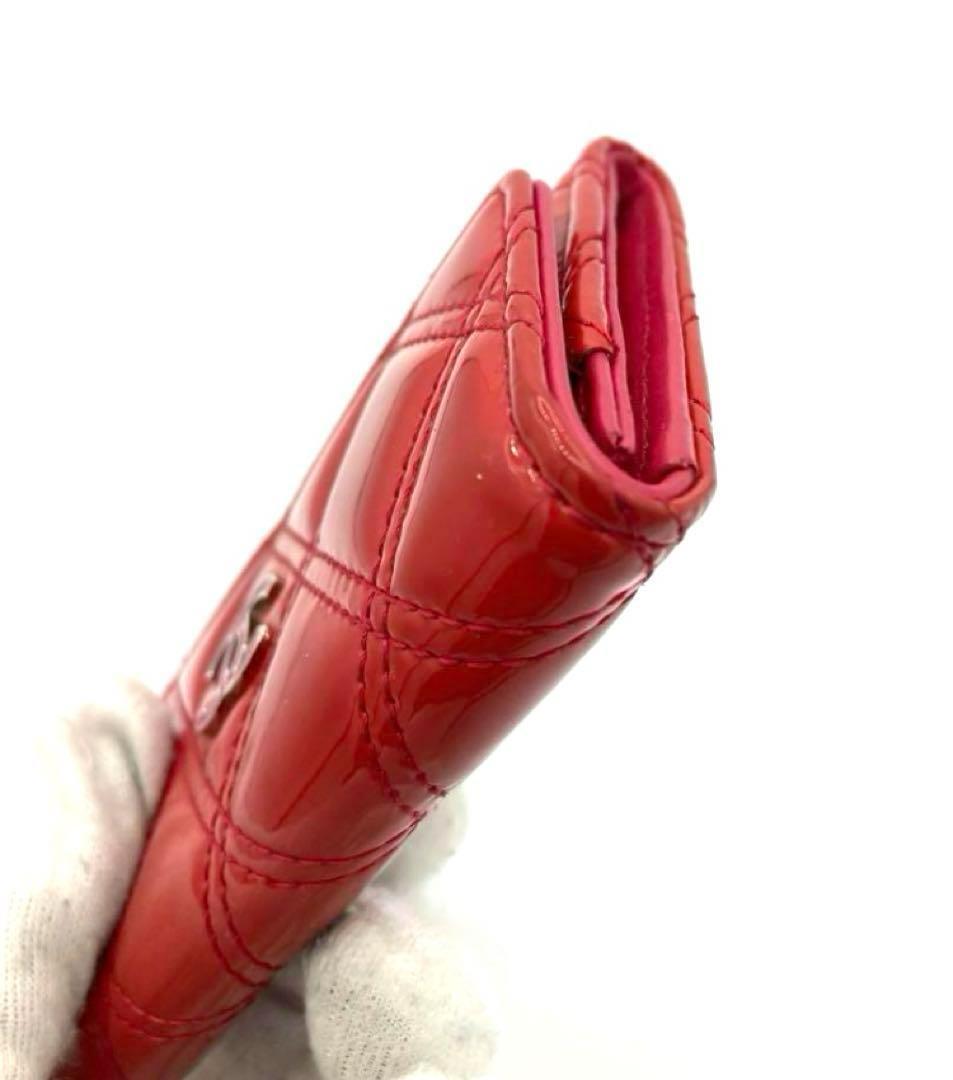 美品‼️ CHANEL エナメル　財布　ココマーク　パテントレザー