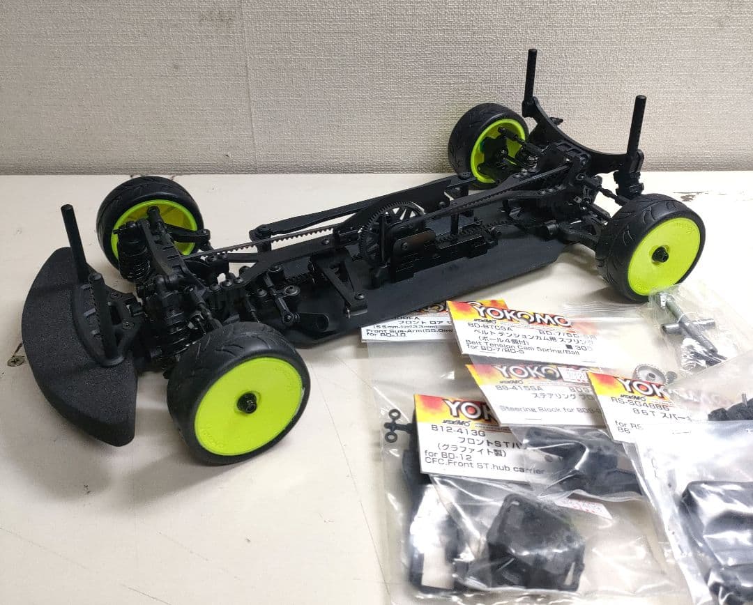 【走行少】ヨコモ RS1.0シャーシ、オプション装備、新品スペア部品付き