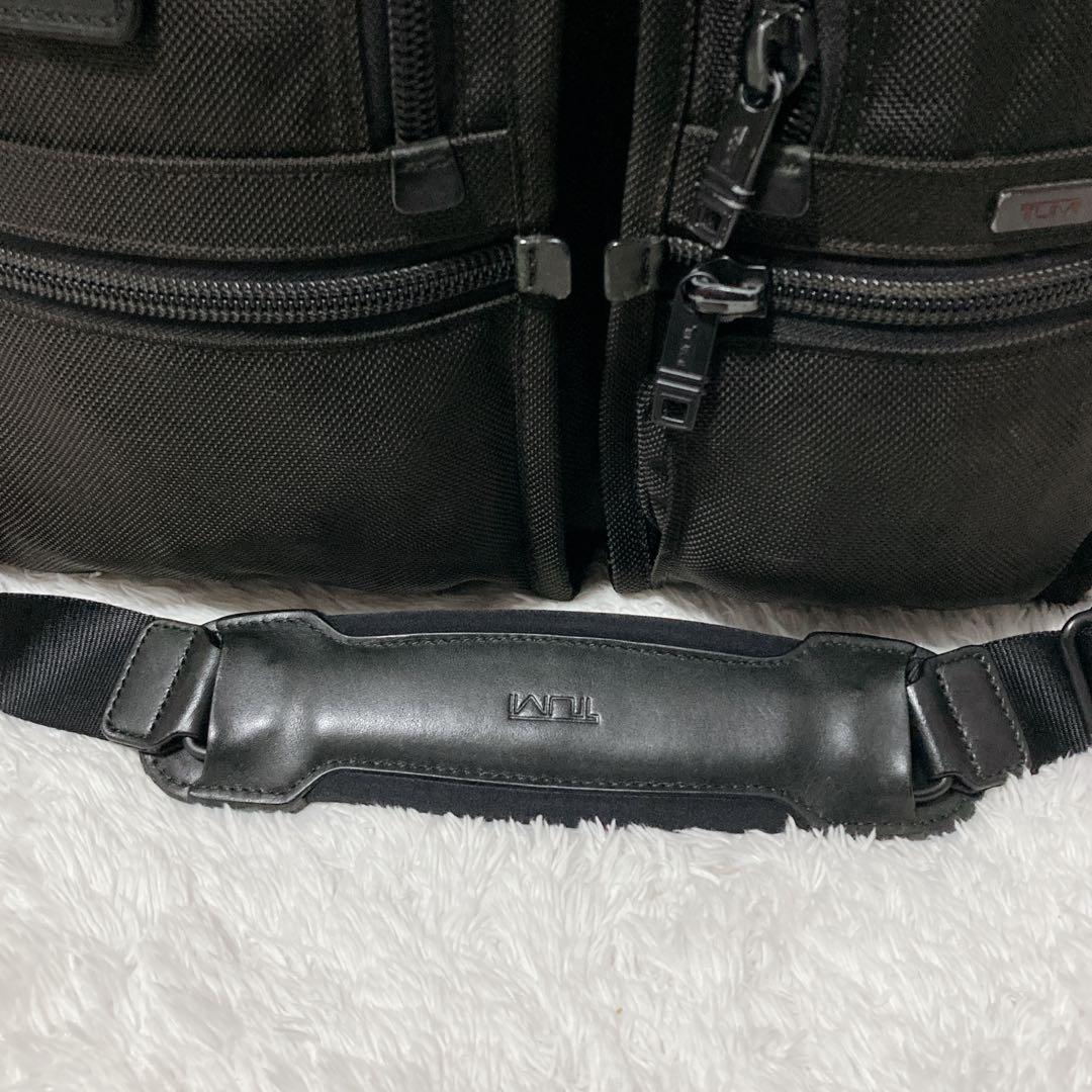 【美品】 トゥミ 2way ビジネスバッグ ショルダー　B4 26109DH 黒