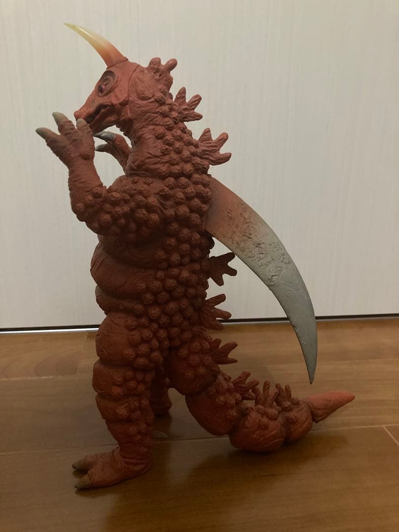 ウルトラマン　大怪獣シリーズ　ブラックギラス　レッドギラス