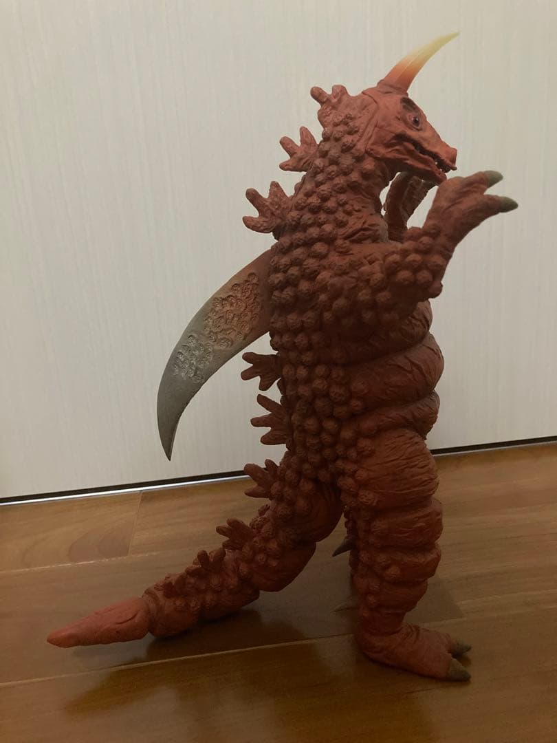 ウルトラマン　大怪獣シリーズ　ブラックギラス　レッドギラス