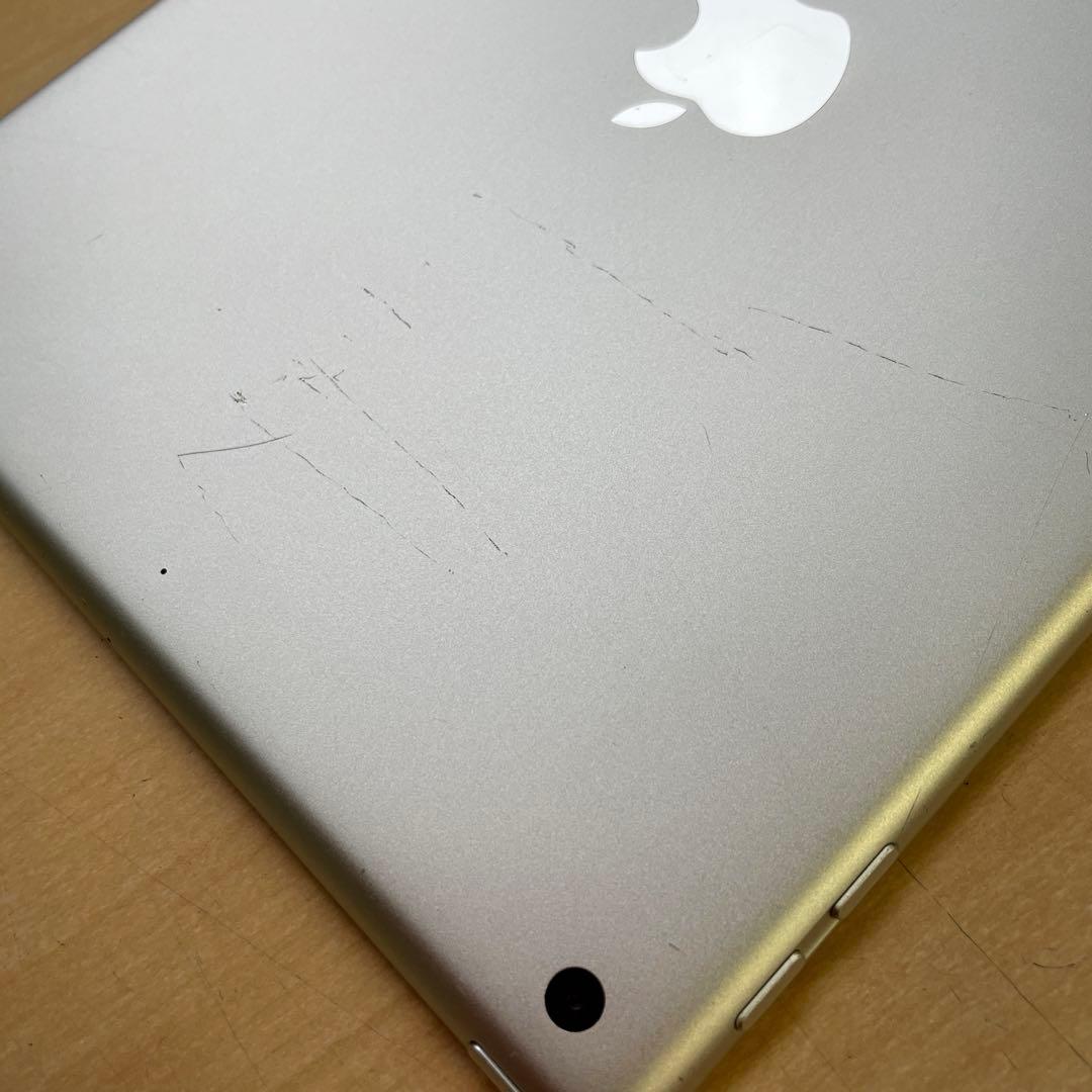 iPad 第6世代　A1893　Wi-Fiモデル　シルバー　32GB #8