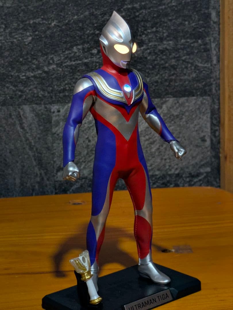 海外限定 alphamax アルファマックス ウルトラマンティガ