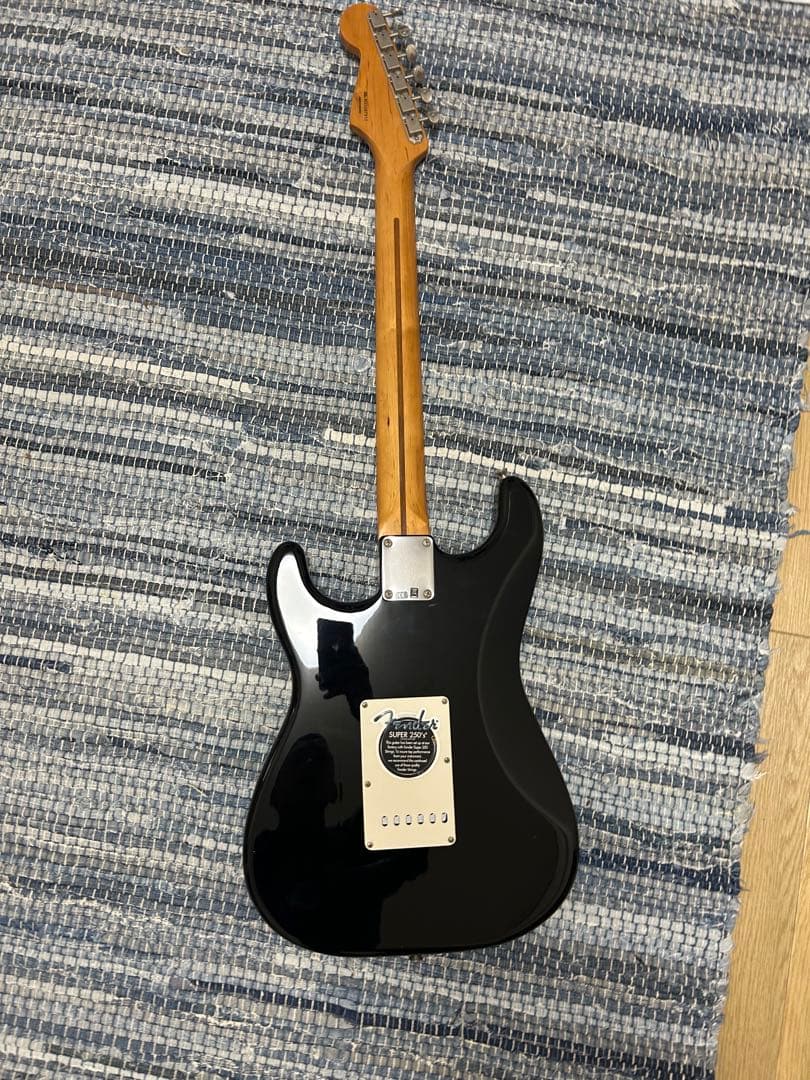 フェンダーメキシコ　ストラトキャスター　2000年代