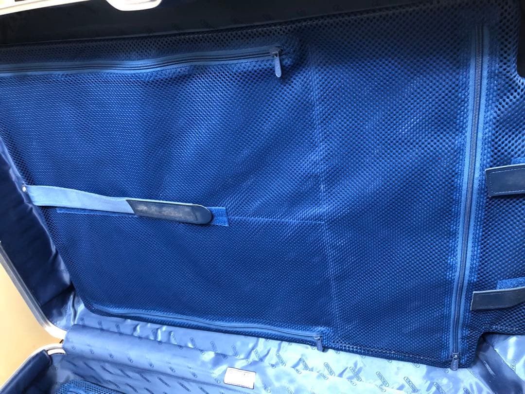 RIMOWA リモワ　4輪　スーツケース　93277 シルバー