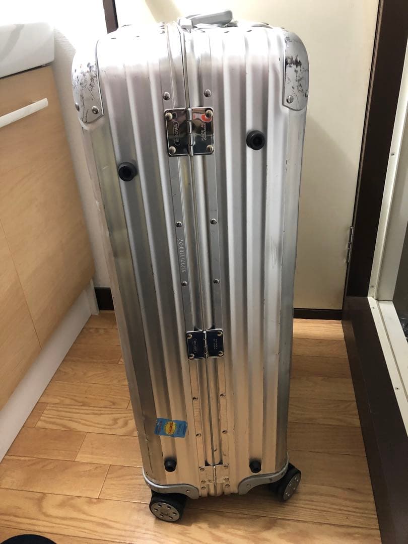 RIMOWA リモワ　4輪　スーツケース　93277 シルバー