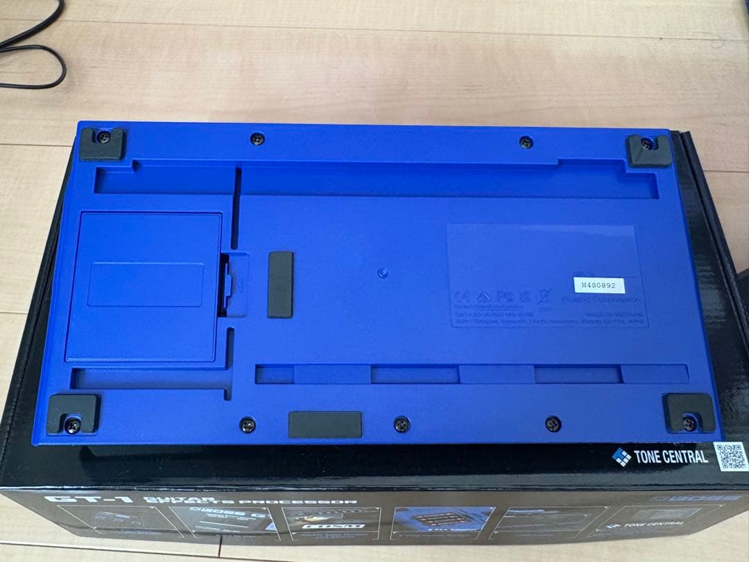 BOSS GT-1 デジタルギターエフェクター