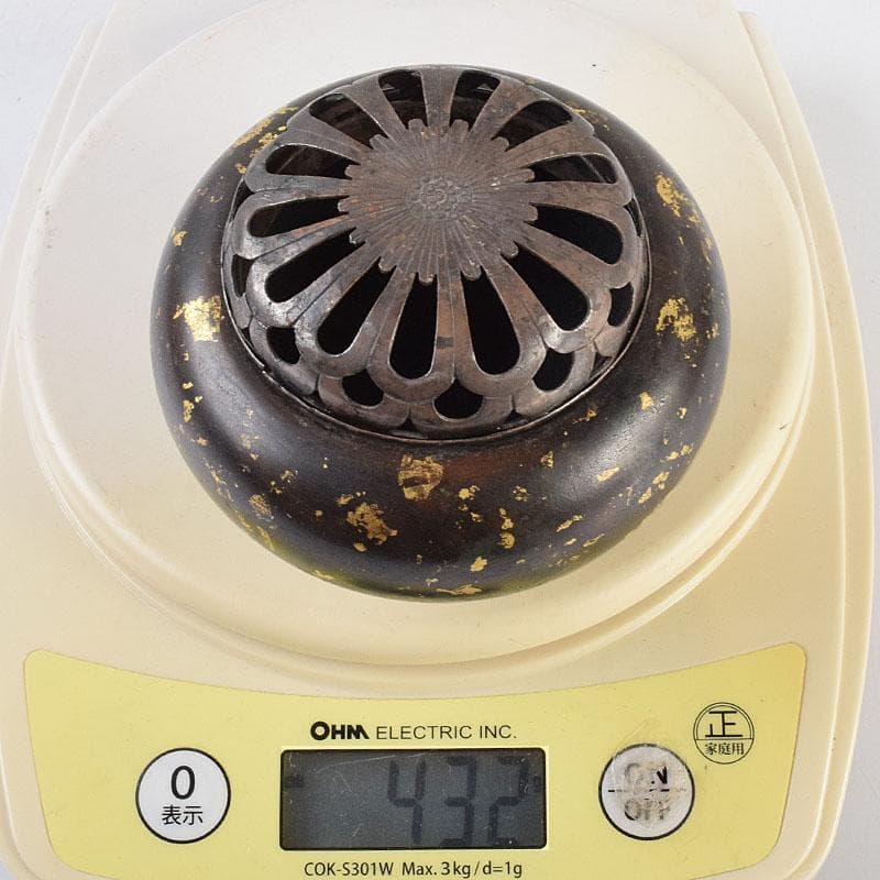 中国　古銅宣徳銅　灑金　三足香炉　火屋付　Y　R9437