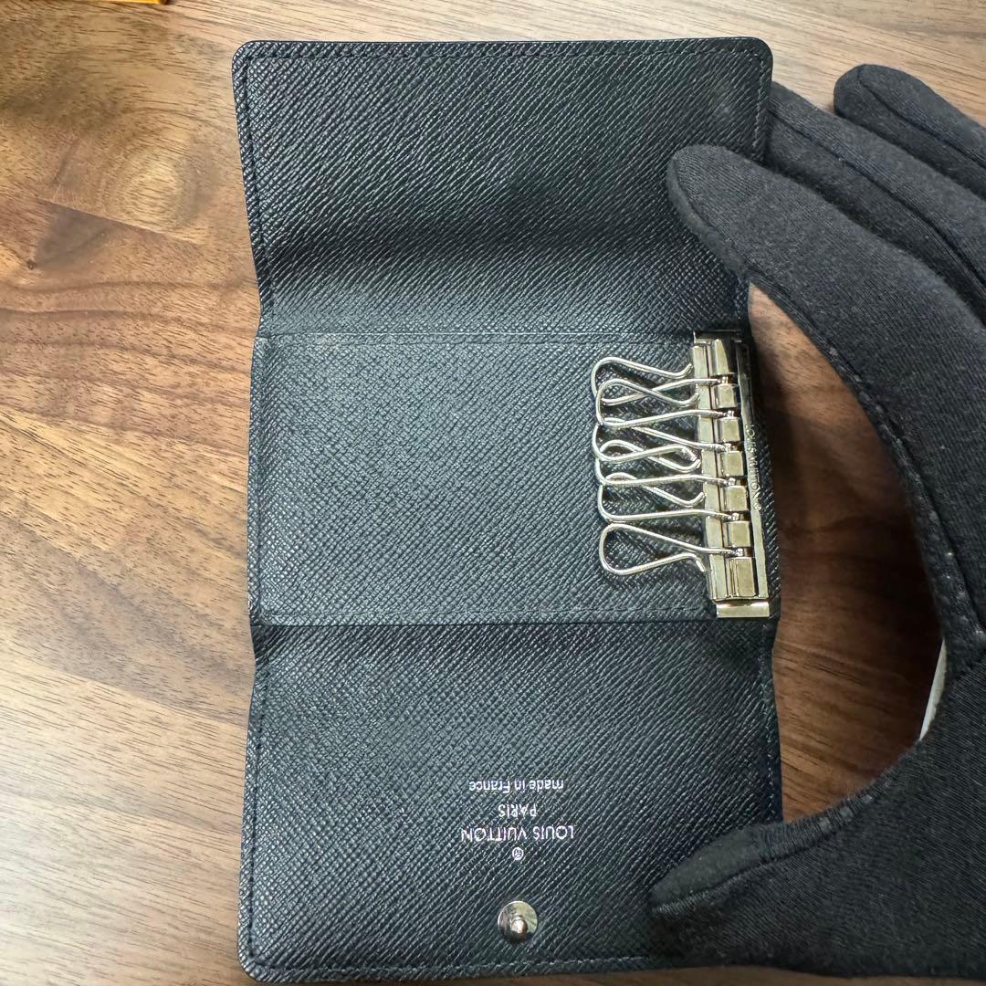 【美品】ヴィトン ダミエ グラフィット ミュルティクレ6 ６連 キーケース