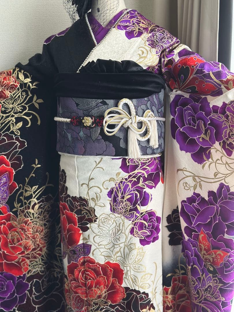 華やかな花柄振袖セット