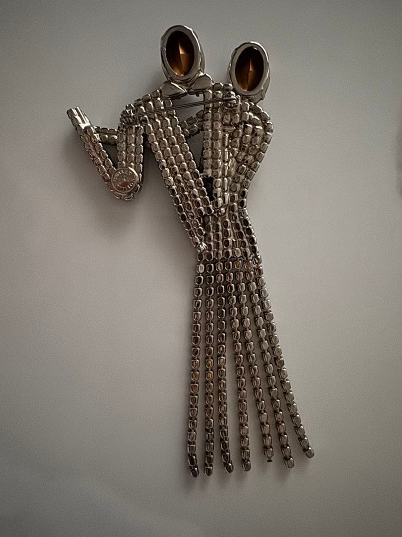 Butler&Wilson ダンスをする男女　ブローチ ビンテージ