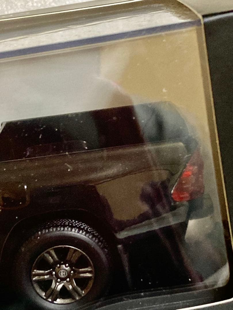 トヨタ　ハイラックス　アティチュード　ブラックマイカ　1 / 30 ミニカー