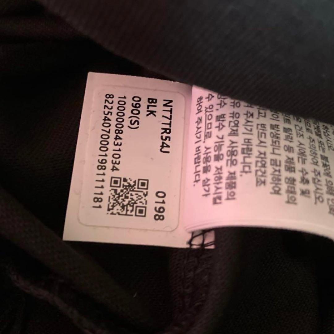 新品未使用　韓国正規 ノースフェイス　ESSENTIAL TEE ブラック　S