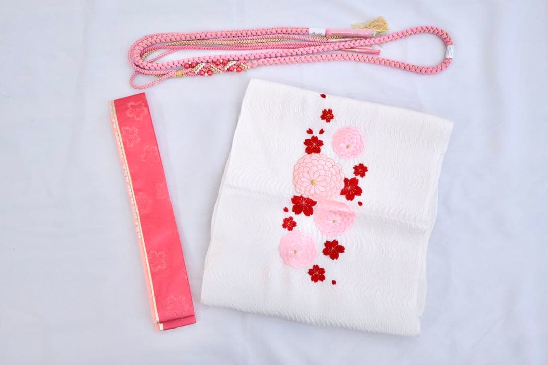 正絹　可愛らしいクリーム地の振袖セット　⑨