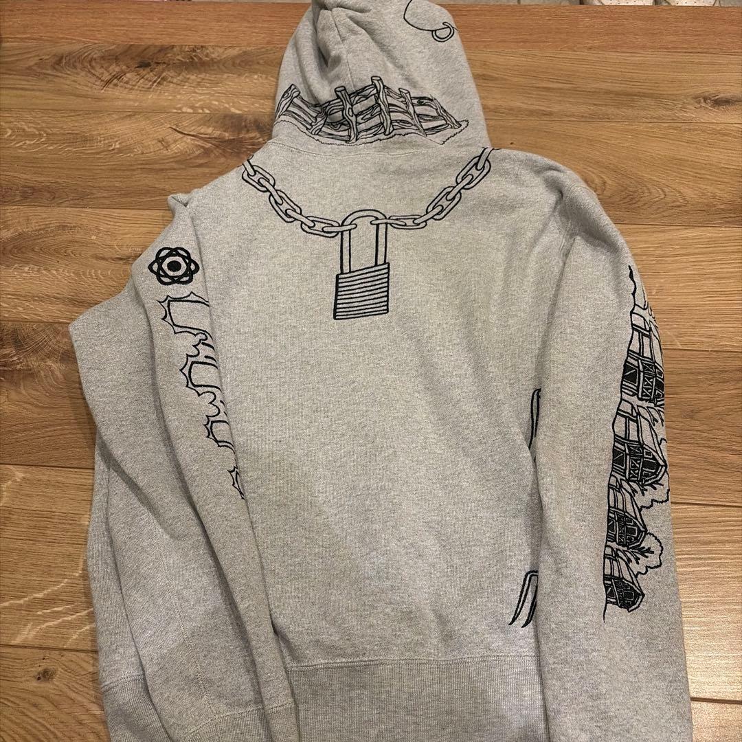 アベイジングエイプ　パーカー　早い者勝ち！ レア　刺繍