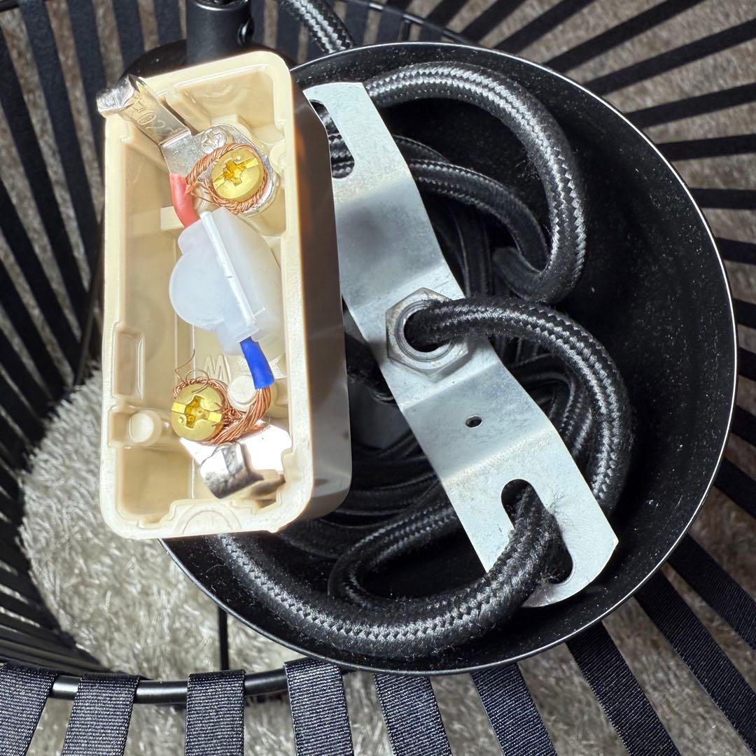 Vertigo Pendant Light /ベルティゴ ペンダント ライト