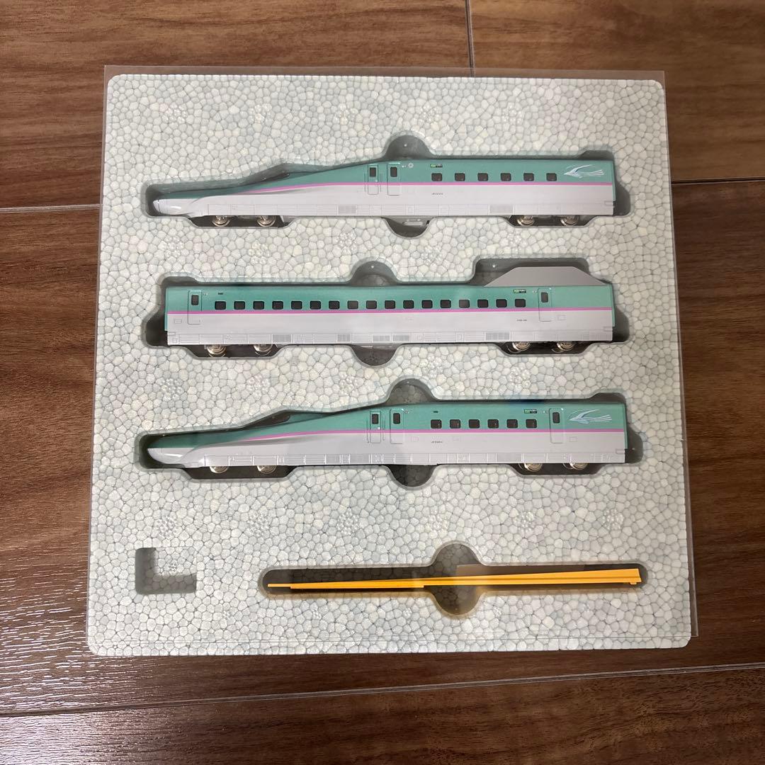 KATO E5系新幹線 はやぶさ 基本セット 3両