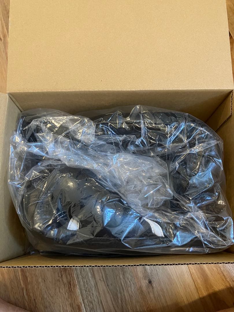 Winning ボクシンググローブ 10oz ブラック　紐式