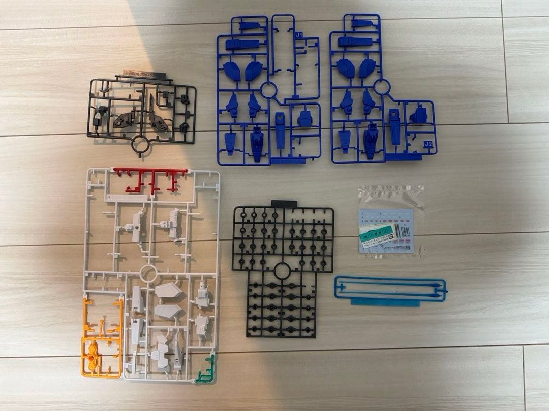 隆*山様 【ジャンク扱い】RE/100 1/100　ガンダムリンドヴルム　まとめ