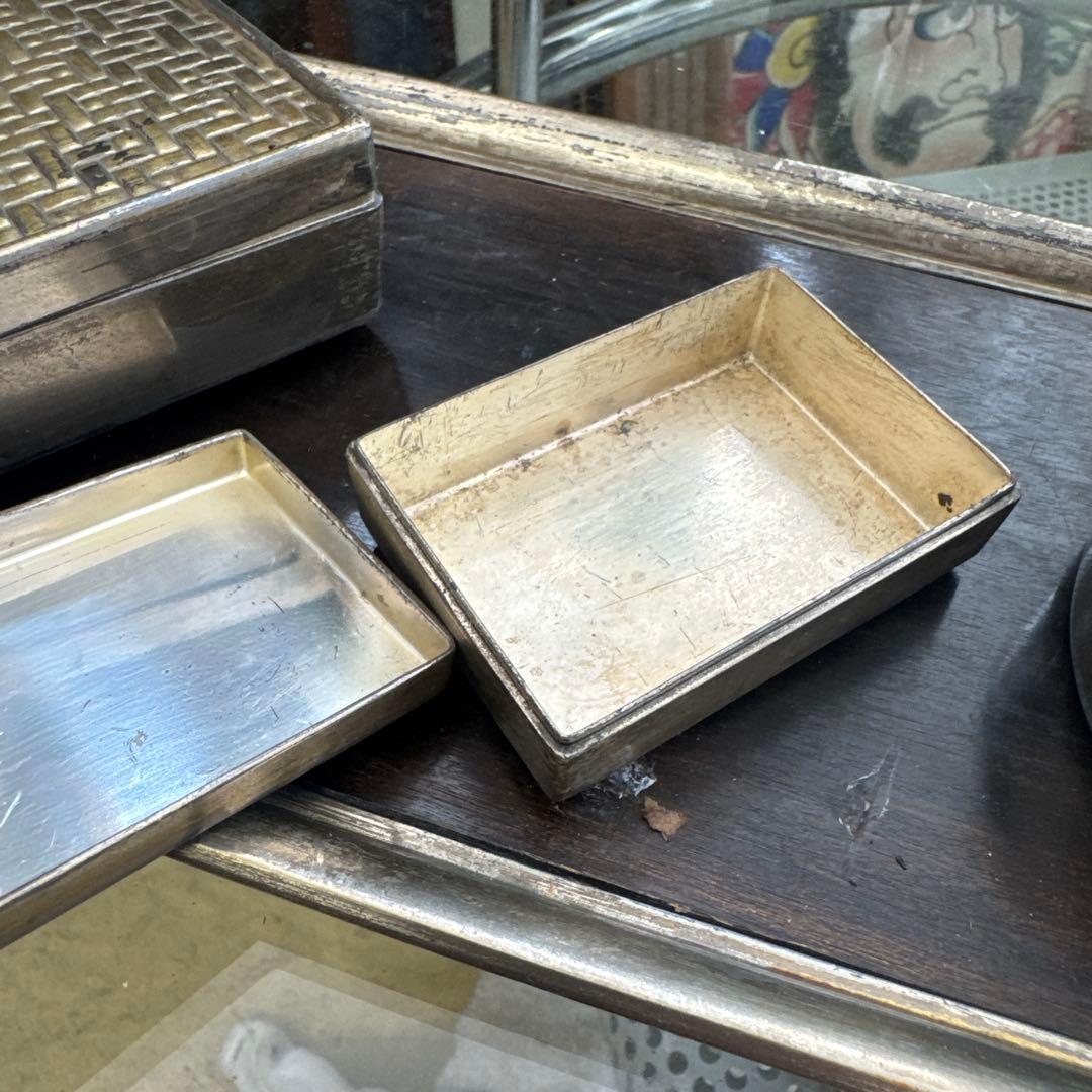 金属製編み目模様　タバコ盆