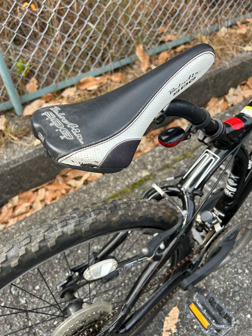 ソ連人様　giant マウンテンバイク Acid in the sky