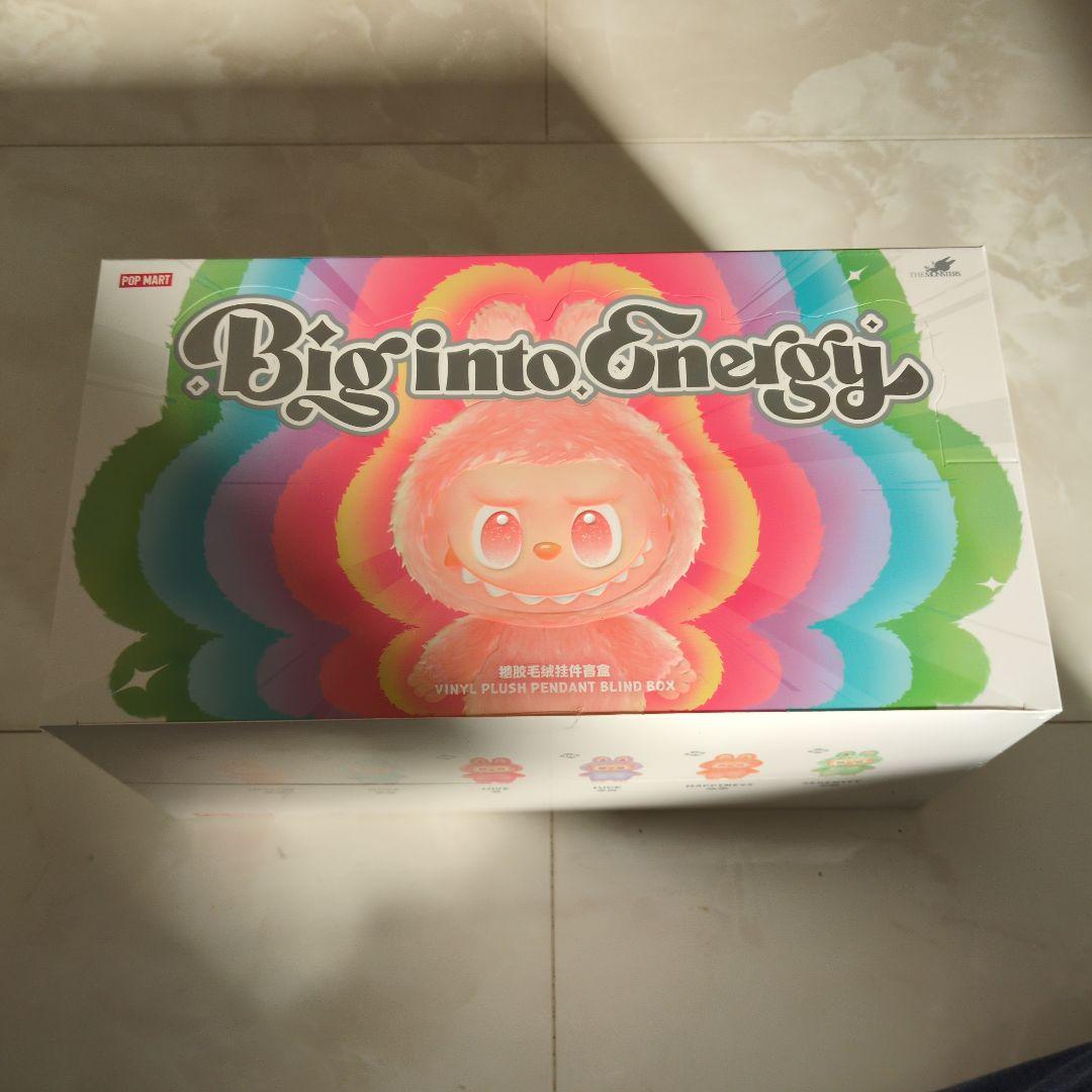 POP MART Big into Energy ぬいぐるみ